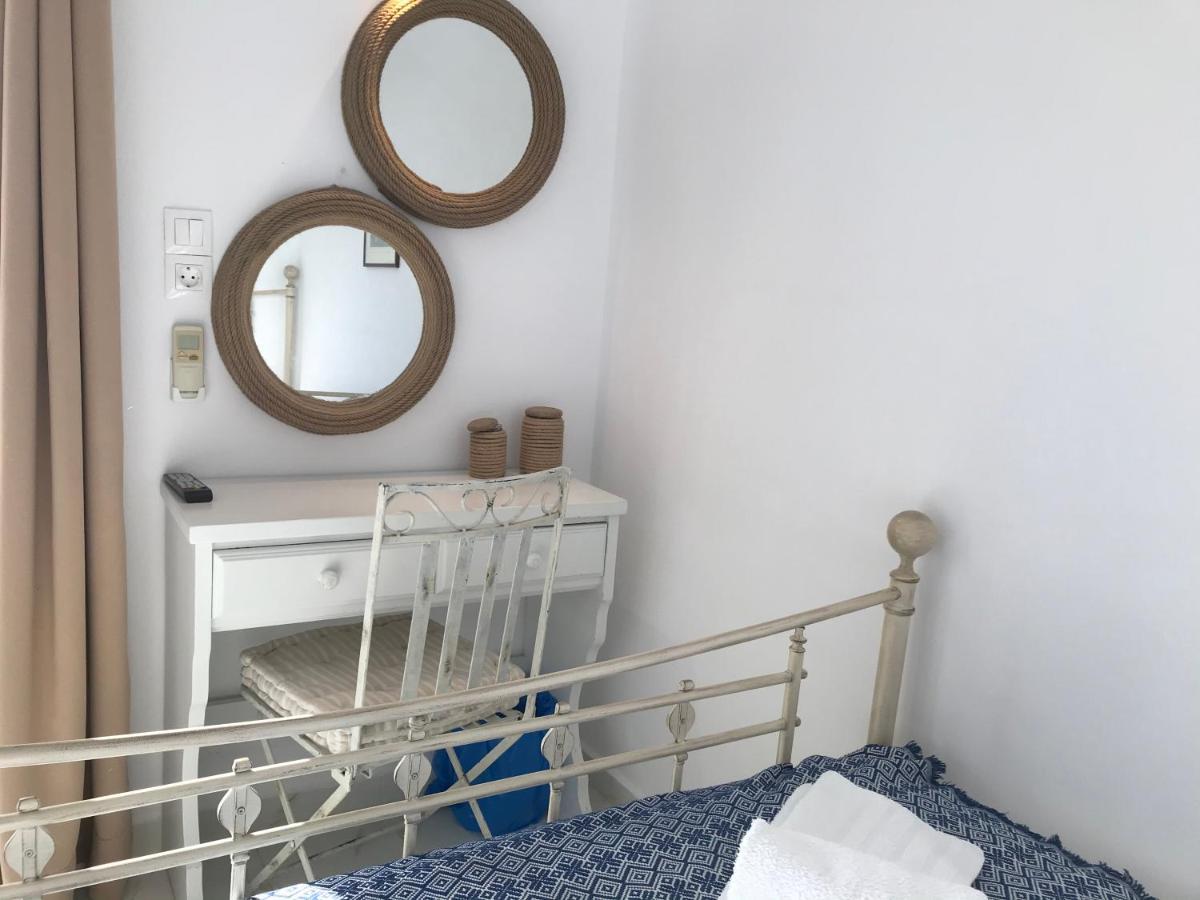 Sea View Pension Violeta Room1 For Two ปาริเกีย ภายนอก รูปภาพ